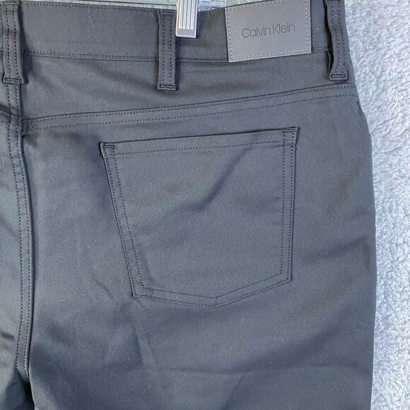 Calvin Klein Men's Straight Fit Jeans Black Size 40x30 Pre-Owned - Picture 6 of 16